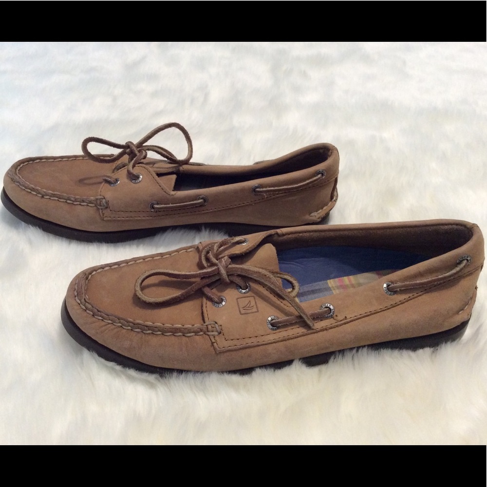 SPERRY Tan Nubuck Leather Boat SHOES Womens 9.5